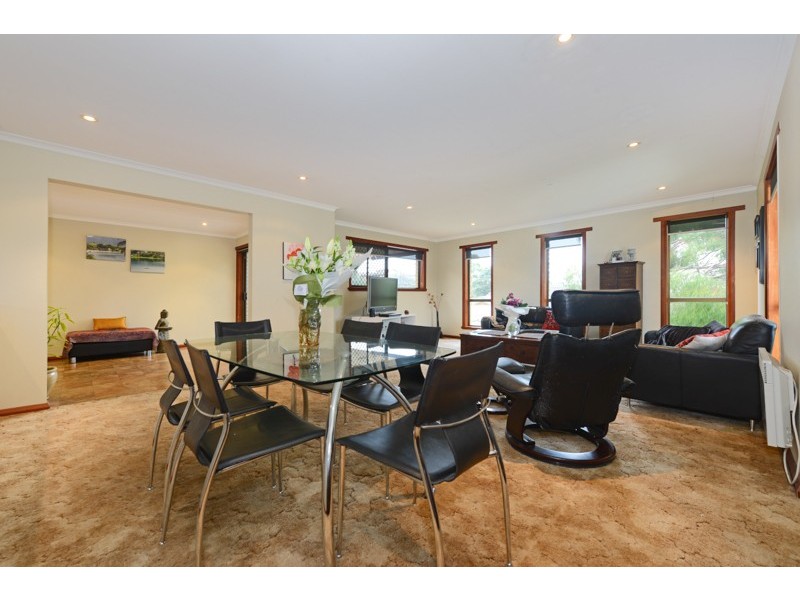 58 St Helens Street, Lindisfarne TAS 7015