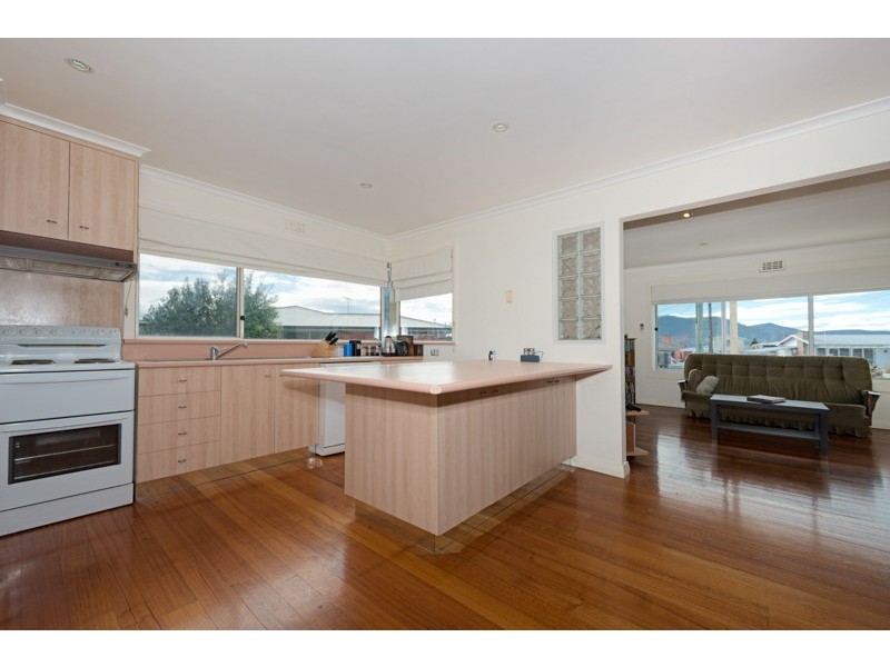1/11 Farnell Place, Glenorchy TAS 7010