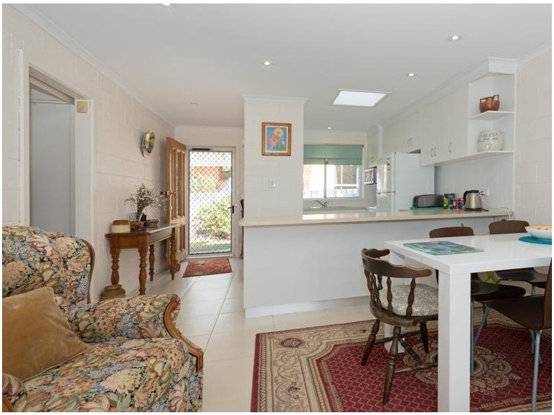 2/15 Sunlea Place, Glenorchy TAS 7010
