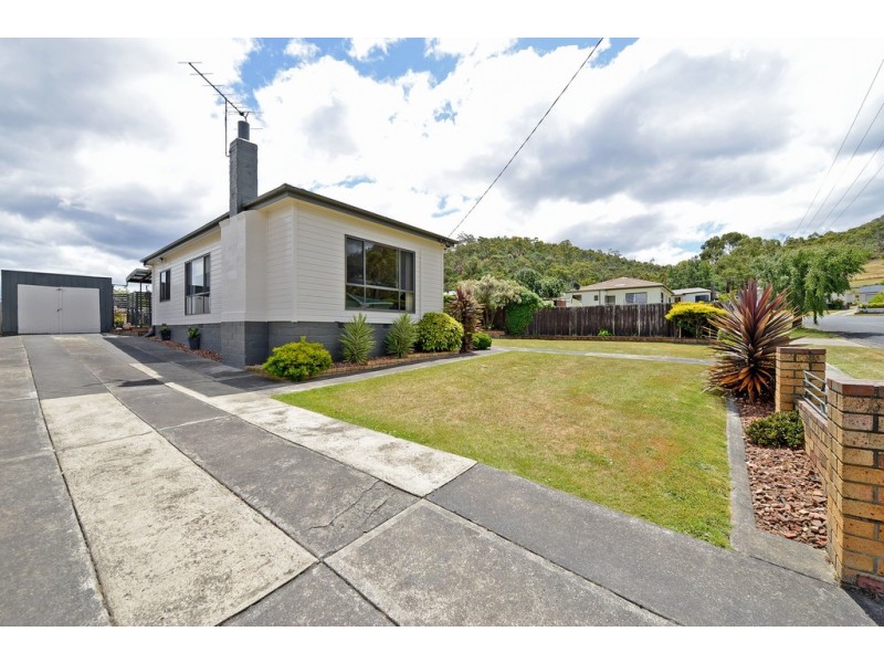 18 Seventh Avenue, New Norfolk TAS 7140