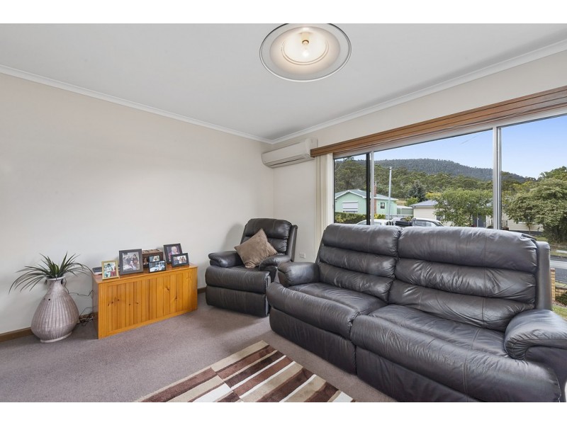 18 Seventh Avenue, New Norfolk TAS 7140