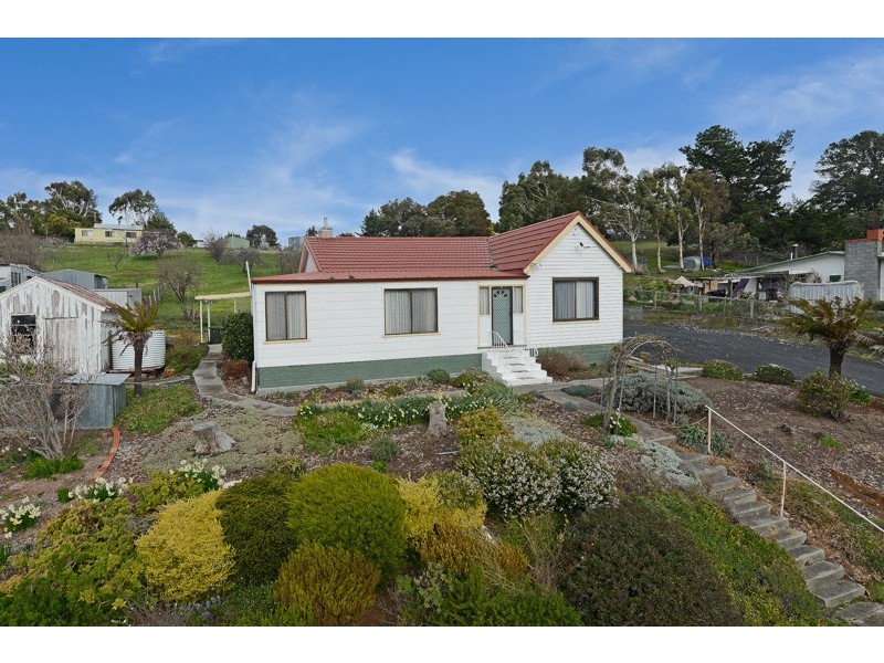 76 Dysart Drive, Dysart TAS 7030