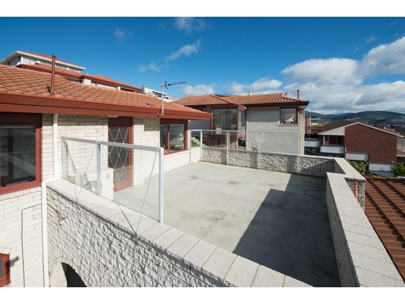 4/7a Chessington Court, Sandy Bay TAS 7005