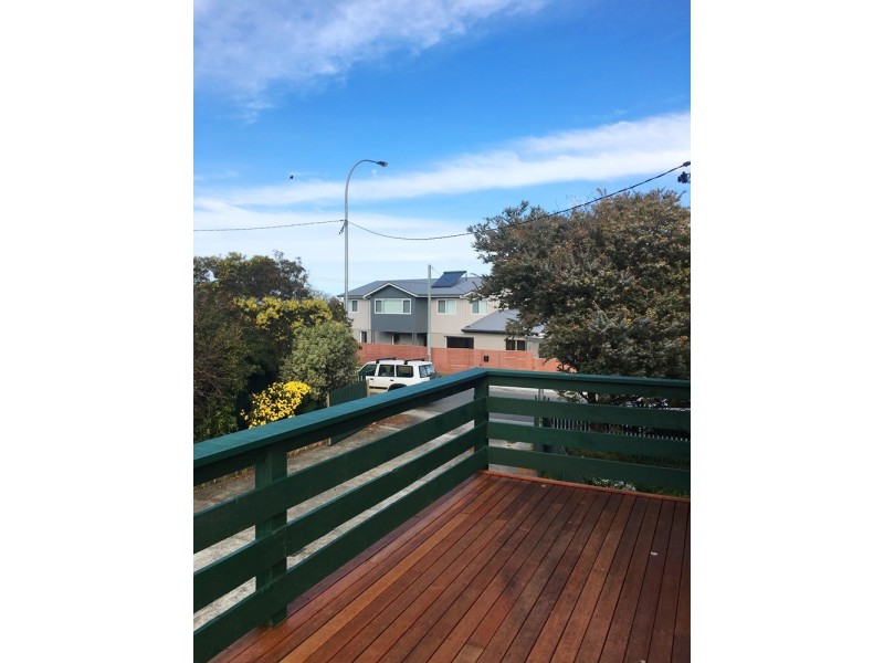4A Pearsall Avenue, Blackmans Bay TAS 7052