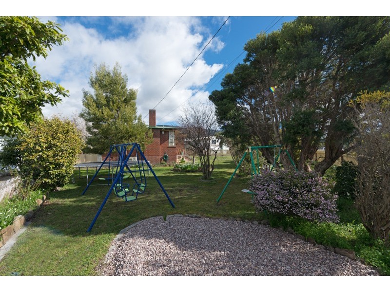 14 Dempster Street, Claremont TAS 7011