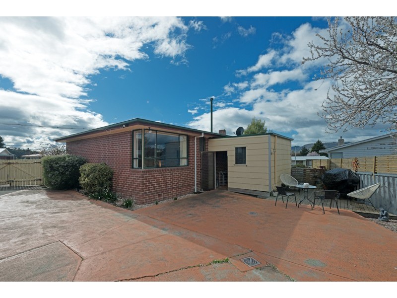 14 Dempster Street, Claremont TAS 7011