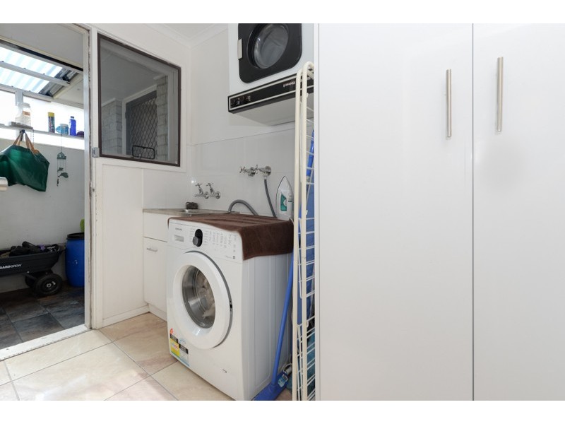 8 Lake Vue Parade, Midway Point TAS 7171