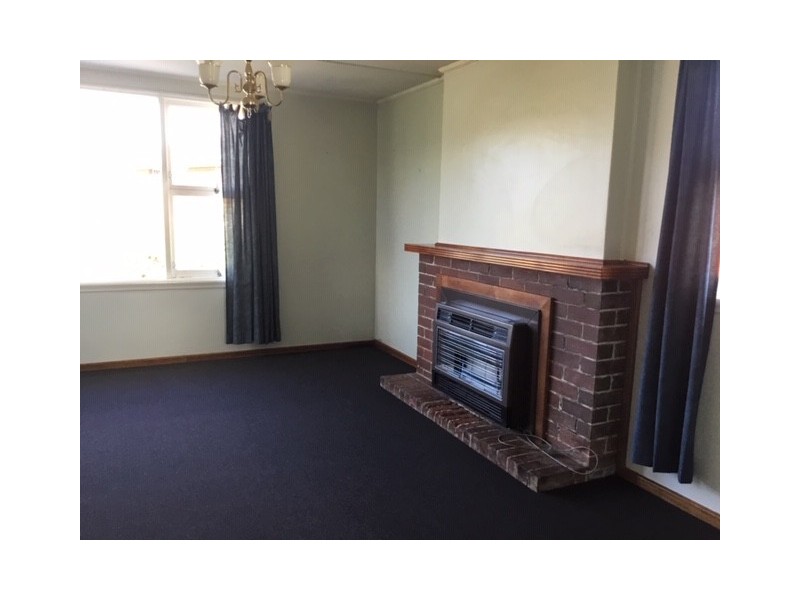 22 Warner Avenue, New Norfolk TAS 7140