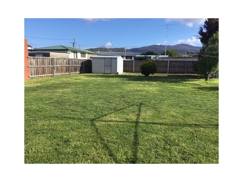 22 Warner Avenue, New Norfolk TAS 7140