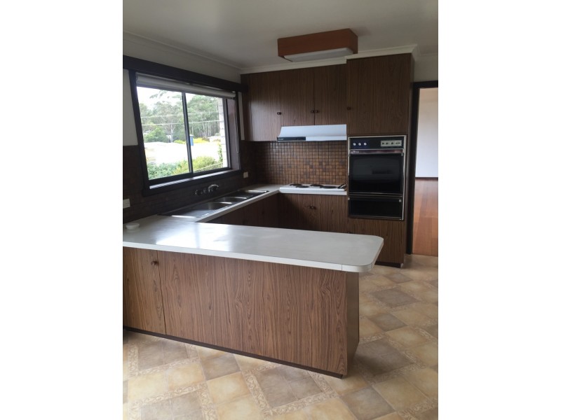 8 Ryans Road, Spring Beach TAS 7190