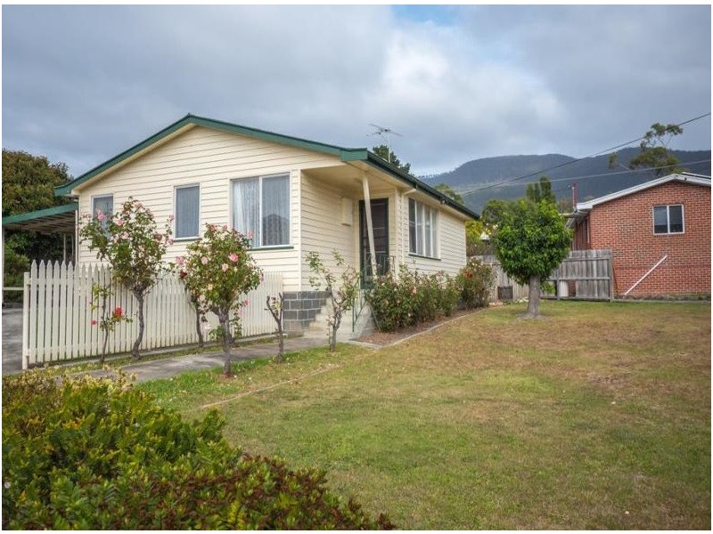 11 Euston Street, Claremont TAS 7011