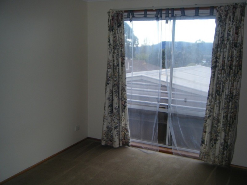 4/104 Abbotsfield Road, Claremont TAS 7011