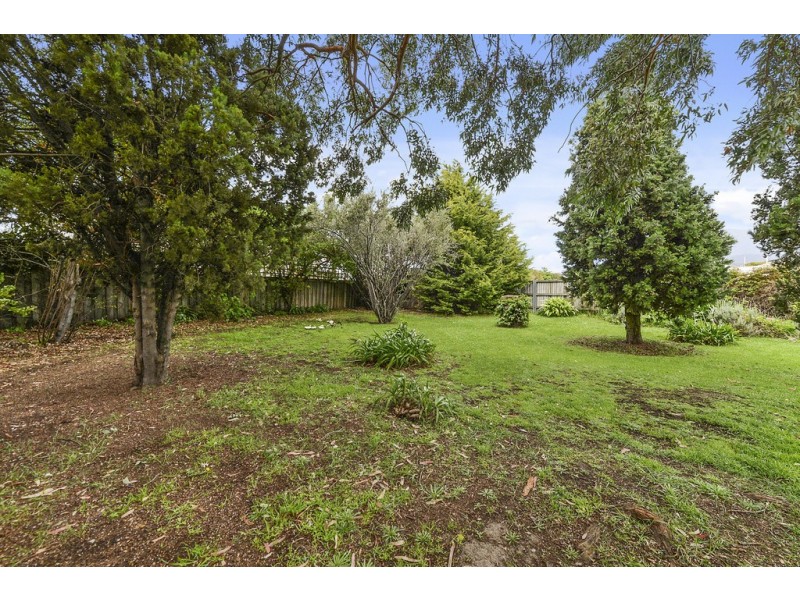 19 Constance Avenue, Glenorchy TAS 7010