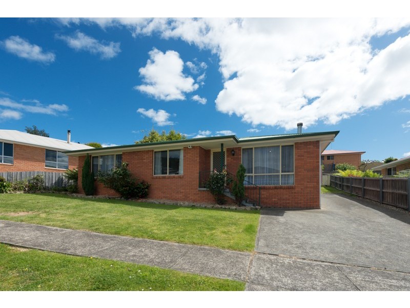 8 Rosanna Court, Claremont TAS 7011