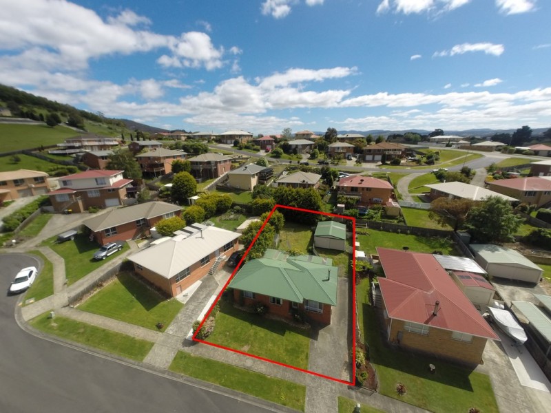 8 Rosanna Court, Claremont TAS 7011