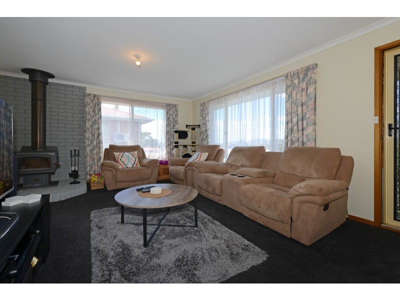 8 Rosanna Court, Claremont TAS 7011