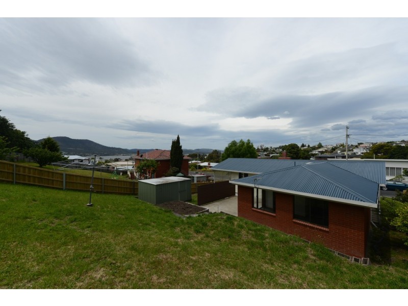 14 Islington Road, Montrose TAS 7010