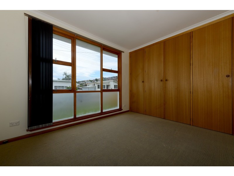 14 Islington Road, Montrose TAS 7010