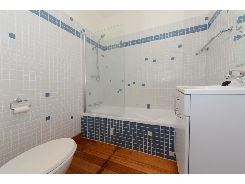 14 Islington Road, Montrose TAS 7010