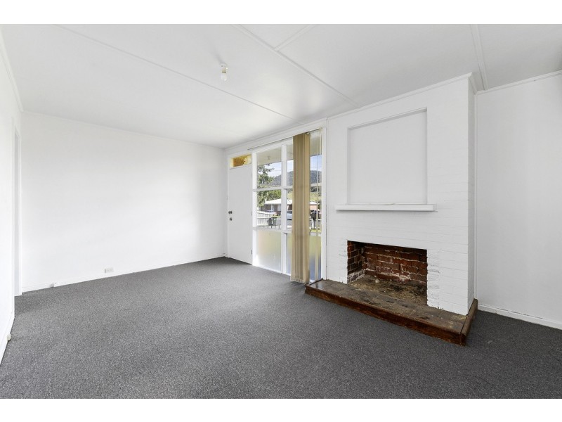 42 Dixon Street, New Norfolk TAS 7140