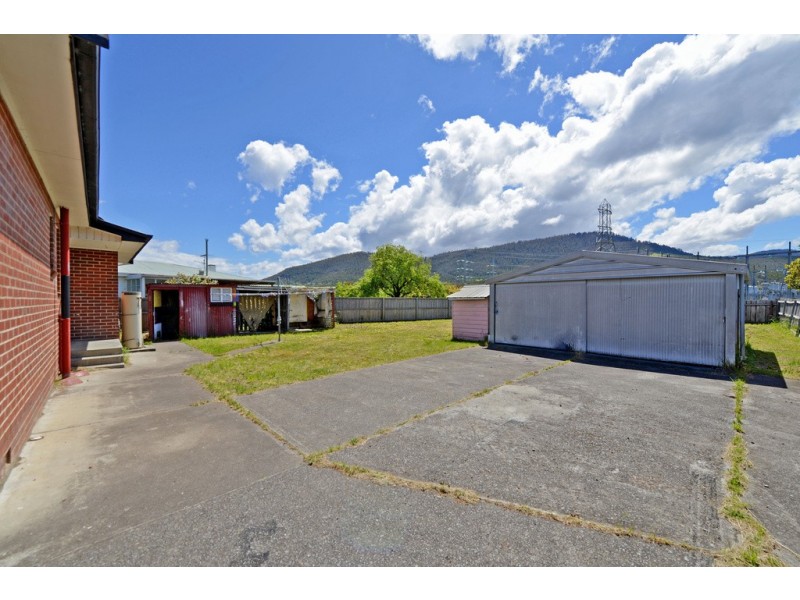 42 Dixon Street, New Norfolk TAS 7140