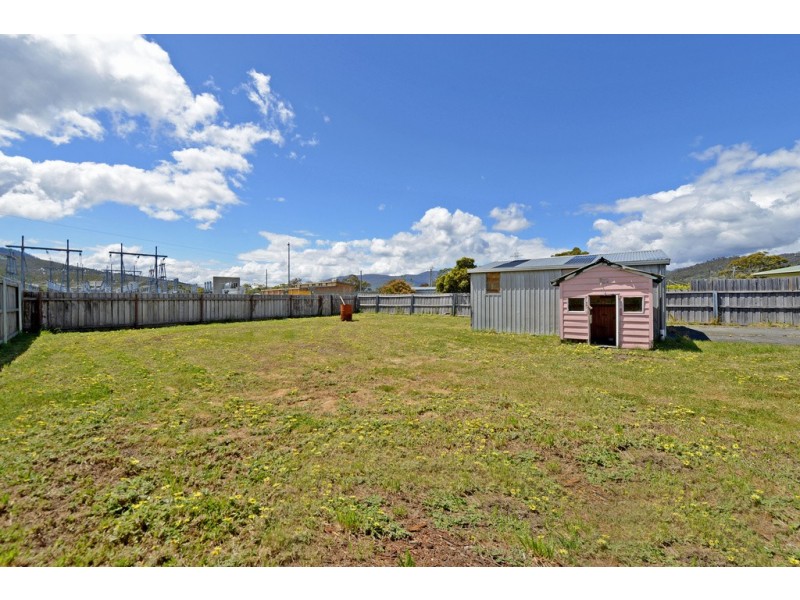 42 Dixon Street, New Norfolk TAS 7140