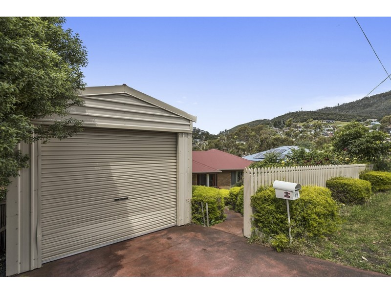 19 Carcoola Street, Chigwell TAS 7011