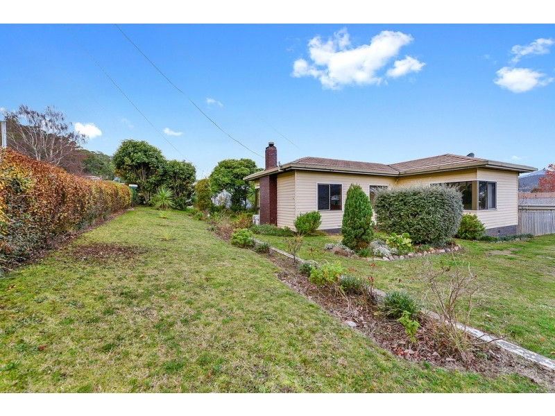 65 Southview Crescent, New Norfolk TAS 7140