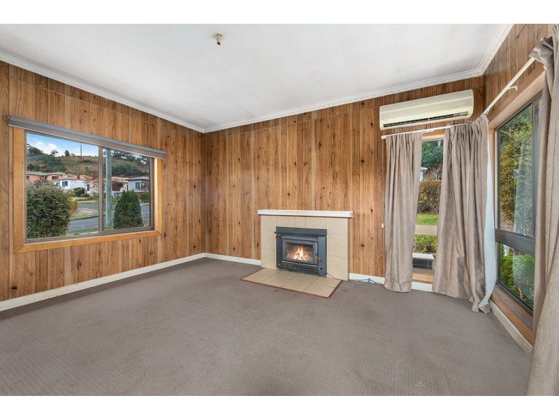 65 Southview Crescent, New Norfolk TAS 7140