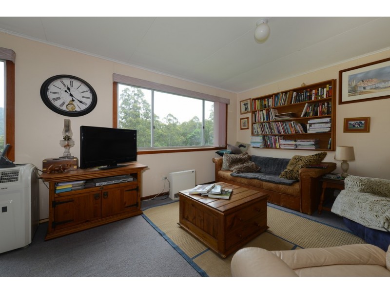 65 Graces Road, Oyster Cove TAS 7150
