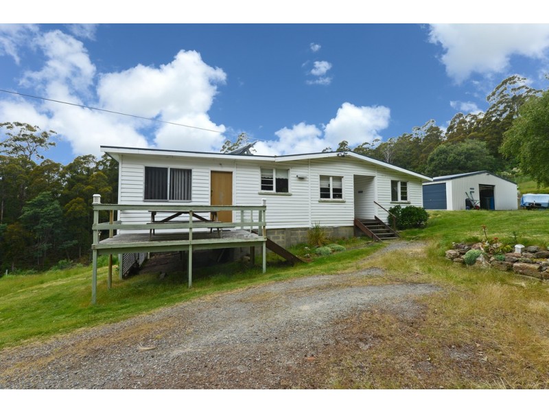 65 Graces Road, Oyster Cove TAS 7150