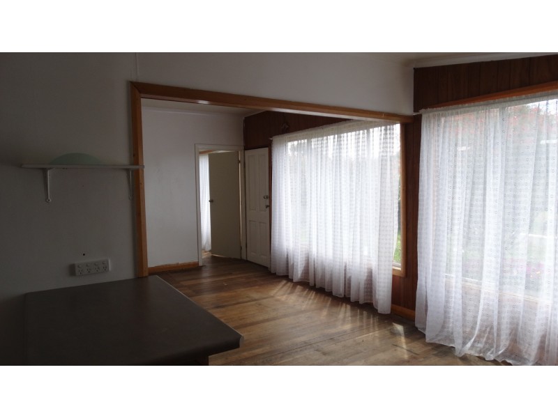 14 Cross Street, Ouse TAS 7140