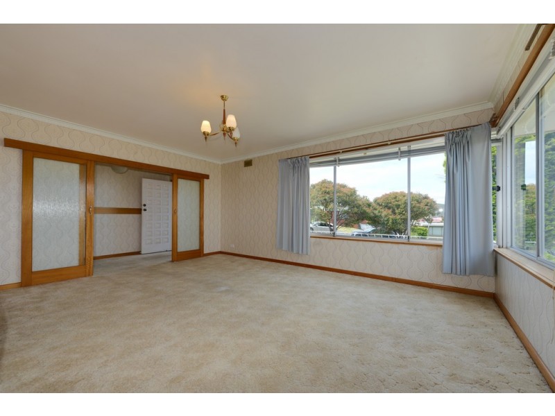 8 Jefferson Court, Lutana TAS 7009