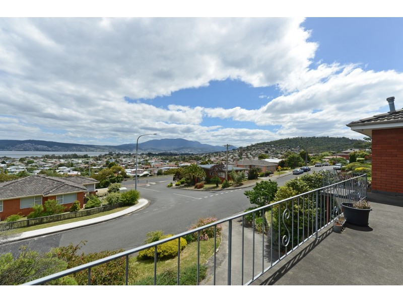 23 Sirius Street, Howrah TAS 7018