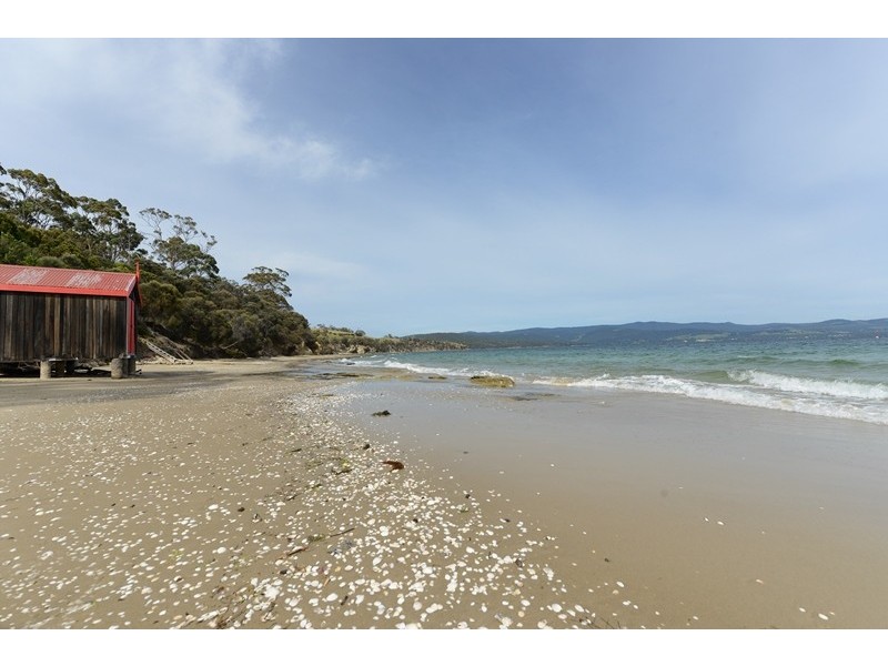 225 Nebraska Road, North Bruny TAS 7150