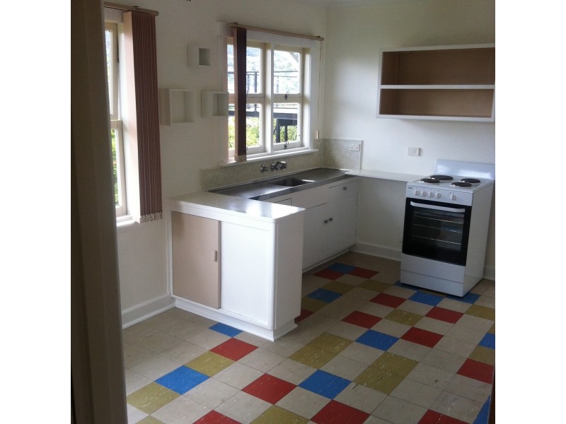 8 Allambee Crescent, Glebe TAS 7000