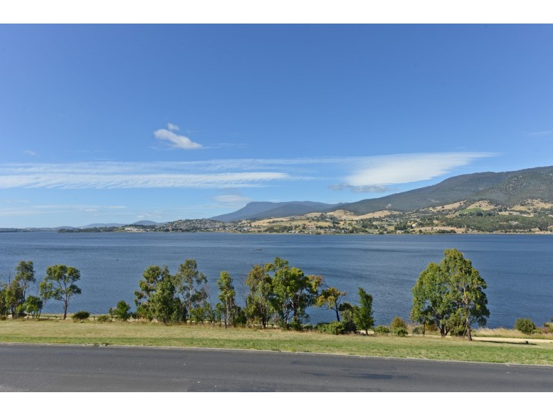 9-11 Eddington Street, Bridgewater TAS 7030