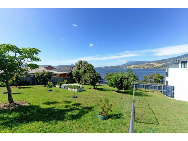 9-11 Eddington Street, Bridgewater TAS 7030