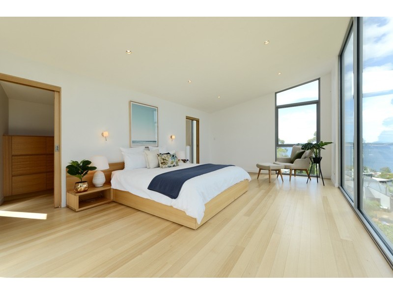 74 Coolamon Road, Taroona TAS 7053