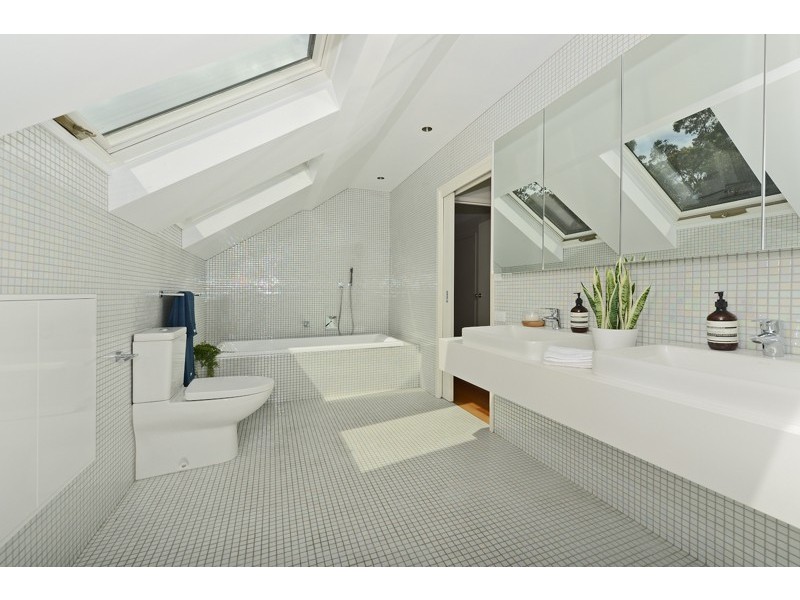 74 Coolamon Road, Taroona TAS 7053
