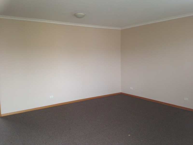 13/10 Ballawinnie Road, Lindisfarne TAS 7015
