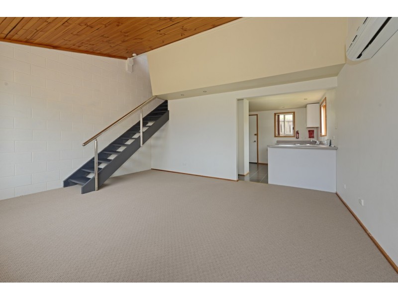 6/36 Abbotsfield Road, Claremont TAS 7011