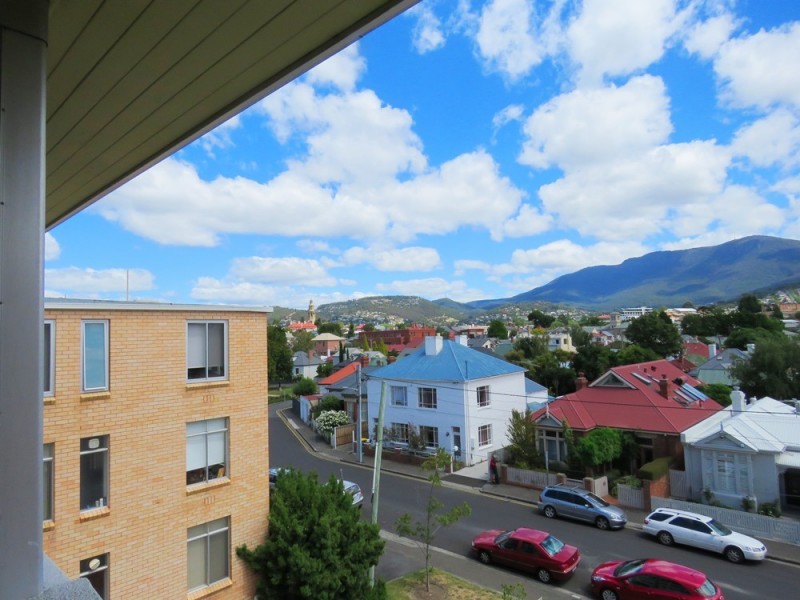 23/13 Battery Square, Battery Point TAS 7004
