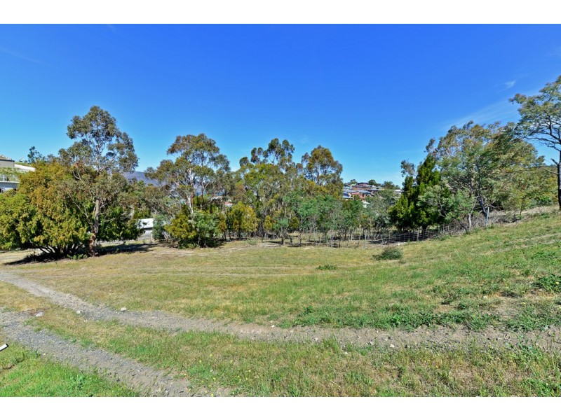 9 Elliston Street, Claremont TAS 7011