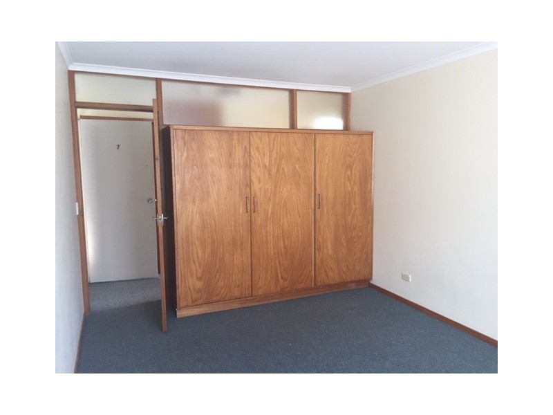 7/8 Ballawinnie Road, Lindisfarne TAS 7015