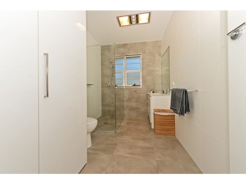1/327 Park Street, New Town TAS 7008