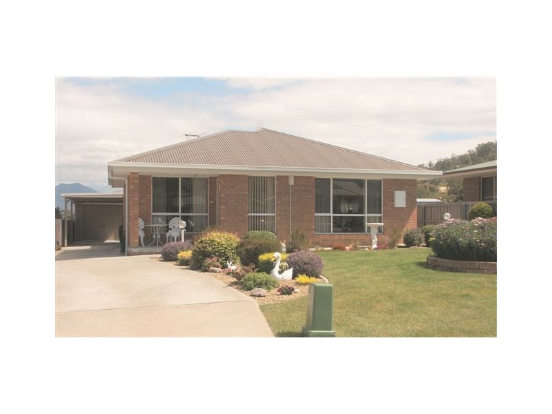 2 Cloak Place, Old Beach TAS 7017