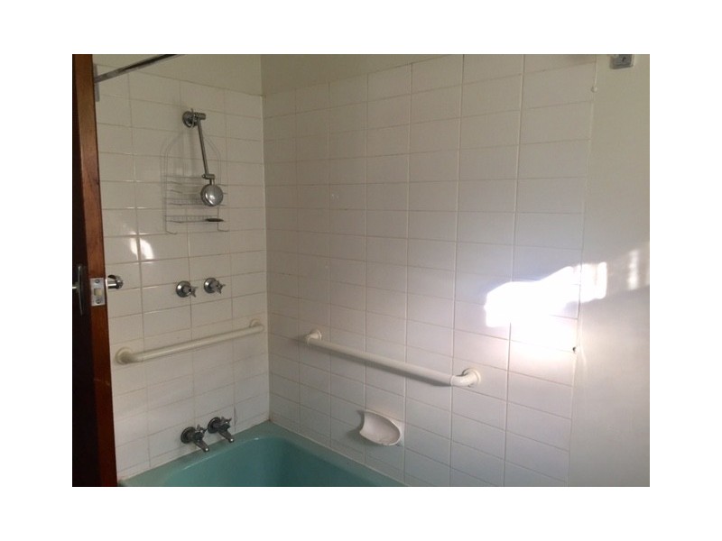 4 Springvale Avenue, New Town TAS 7008