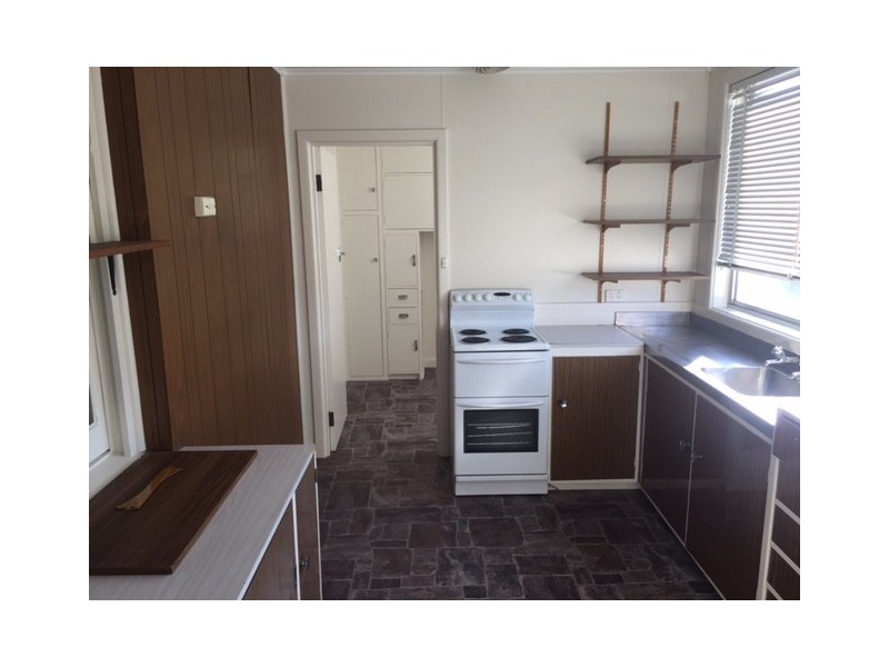 4 Springvale Avenue, New Town TAS 7008