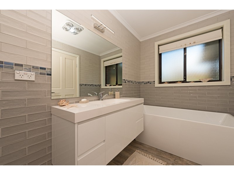 572 Back River Road, Magra TAS 7140
